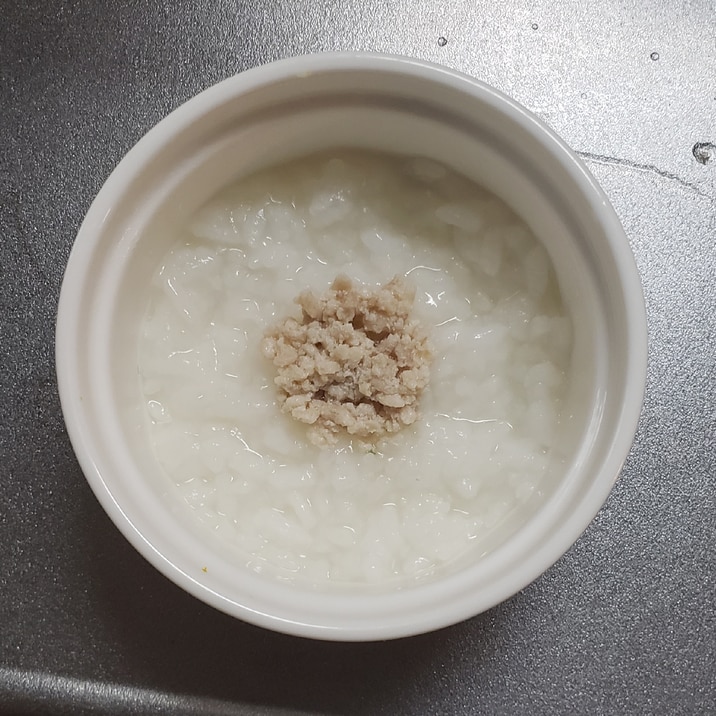 鶏ひき肉お粥 離乳食中期 レシピ 作り方 By ちょこケーキ 楽天レシピ 鶏ひき肉お粥 離乳食中期 レシピ 作り方 By ちょこケーキ 楽天レシピ